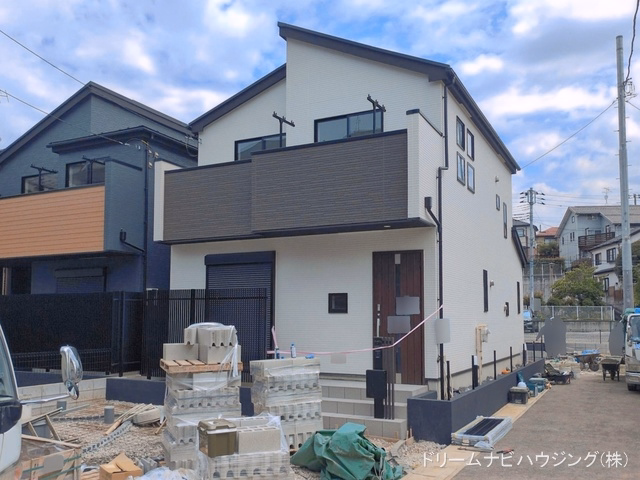 新築戸建て 市川市曽谷16期7棟 2号棟 外構