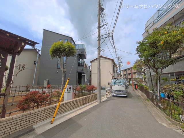 東京都江戸川区鹿骨５丁目の新築戸建て外構写真 2026年4月8日撮影