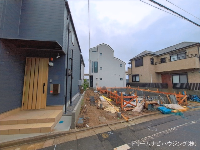 東京都江戸川区南小岩2丁目の新築戸建て外構写真 2026年7月1日撮影