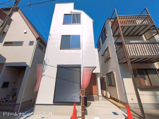 千葉県市川市南八幡１丁目の新築戸建て完成写真 2026年4月2日撮影