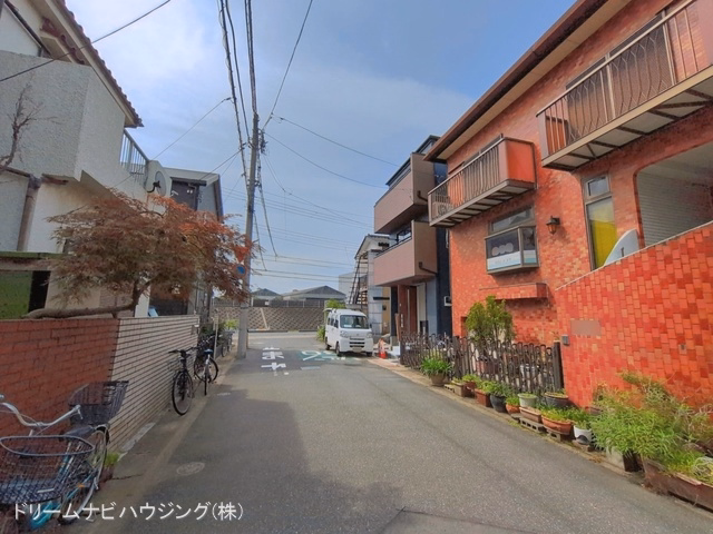 千葉県市川市幸2丁目の新築戸建て外構写真 2026年6月23日撮影
