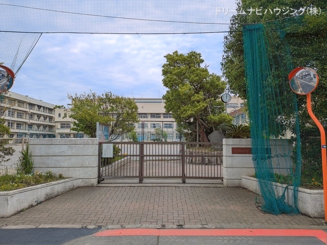 市川市立第六中学校