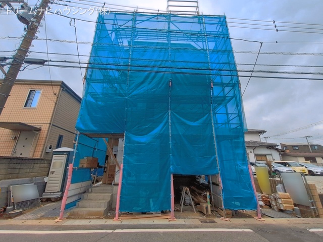 千葉県市川市下新宿の新築戸建てシート写真 2026年7月6日撮影