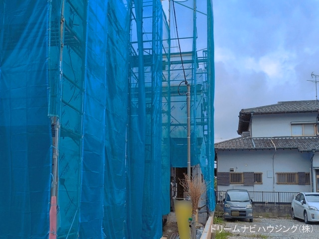 千葉県市川市下新宿の新築戸建てシート写真 2026年7月6日撮影