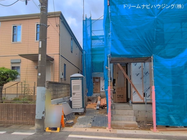千葉県市川市下新宿の新築戸建てシート写真 2026年7月6日撮影
