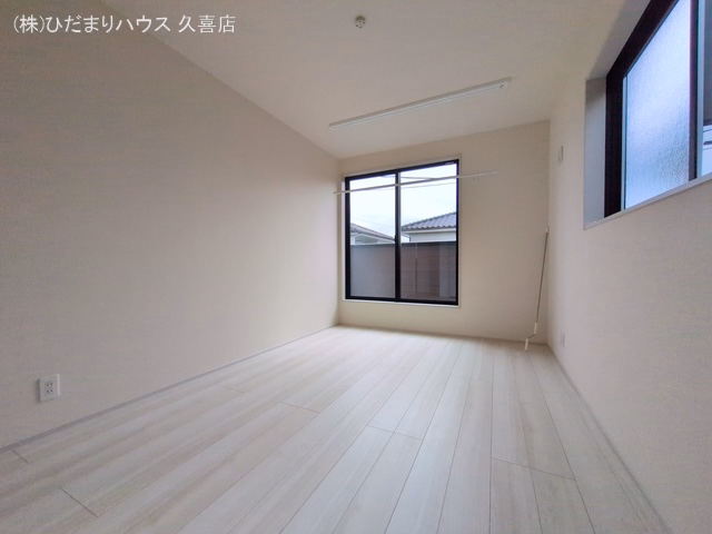 白岡市小久喜（戸建）02 居室メイン