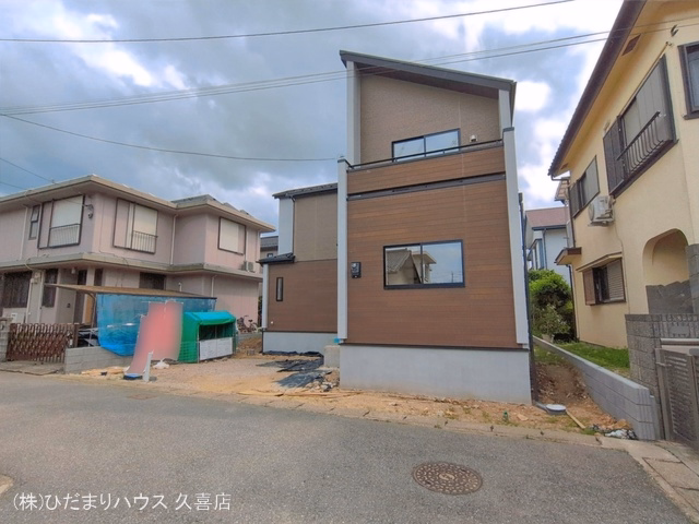 埼玉県南埼玉郡宮代町学園台1丁目の新築戸建て外構写真 2026年6月23日撮影
