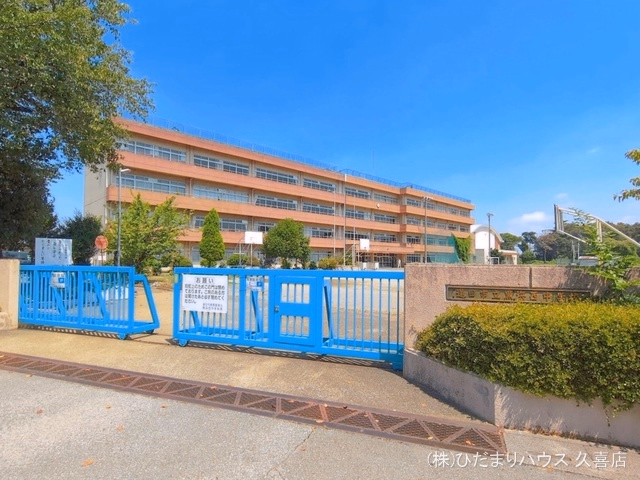 蓮田市立黒浜西中学校