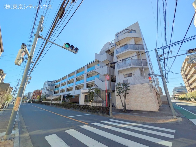 東京都三鷹市下連雀９丁目のマンション『THEパームス三鷹ビバーチェ』外観写真 2025年1月28日撮影