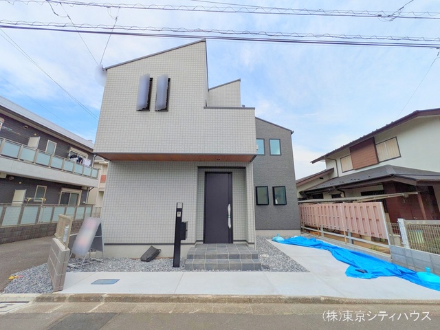東京都三鷹市井口４丁目の新築戸建て完成写真 2025年8月6日撮影