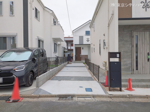 東京都調布市深大寺東町４丁目の新築戸建て完成写真 2026年1月6日撮影