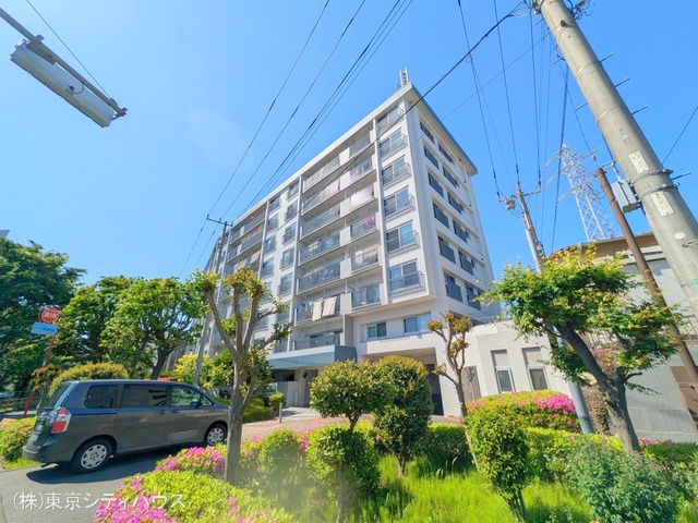 東京都狛江市岩戸北１丁目のマンション『狛江リリエンハイム』外観写真 2025年4月29日撮影