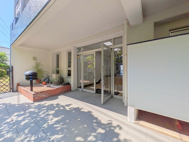 東京都狛江市岩戸北１丁目のマンション『狛江リリエンハイム』外観写真 2025年4月29日撮影