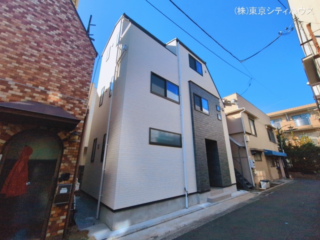 東京都武蔵野市境南町４丁目の新築戸建て完成写真 2026年3月11日撮影