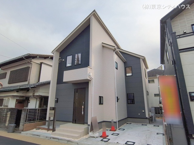 東京都三鷹市大沢５丁目の新築戸建て完成写真 2026年2月19日撮影