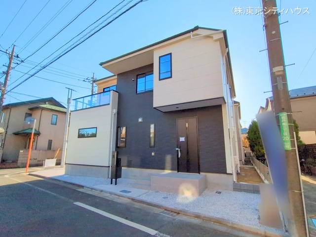 東京都狛江市岩戸南３丁目の新築戸建て完成写真 2025年12月16日撮影