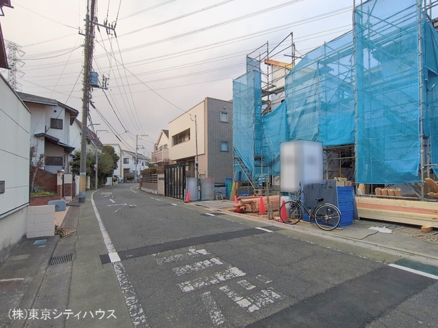 東京都調布市深大寺東町4丁目の新築戸建てシート写真 2026年2月1日撮影