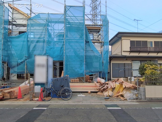 東京都調布市深大寺東町４丁目の新築戸建てシート写真 2026年2月1日撮影