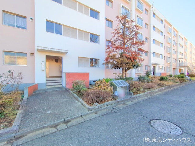 東京都調布市染地３丁目のマンション『多摩川住宅ト-3号棟(国領)』外観写真 2025年1月21日撮影
