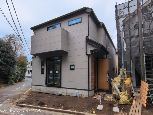 東京都調布市深大寺南町５丁目の新築戸建て外構写真 2026年3月1日撮影