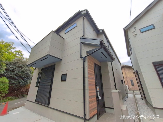 東京都調布市深大寺南町５丁目の新築戸建て外構写真 2026年4月14日撮影