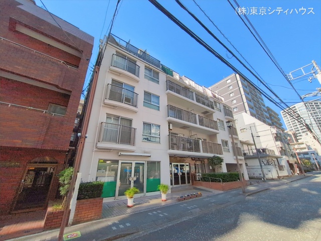 東京都三鷹市下連雀３丁目のマンション『朝日第2三鷹マンション』外観写真 2026年2月1日撮影