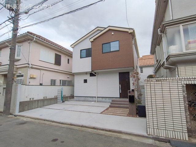 東京都三鷹市野崎４丁目の新築戸建て完成写真 2026年1月27日撮影