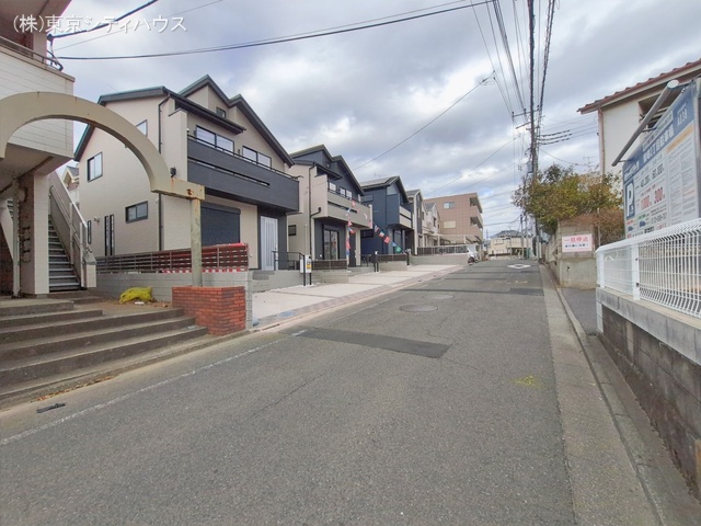 東京都調布市柴崎２丁目の新築戸建て完成写真 2026年1月20日撮影