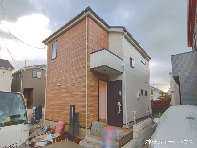 東京都三鷹市深大寺３丁目の新築戸建て外構写真 2026年3月26日撮影