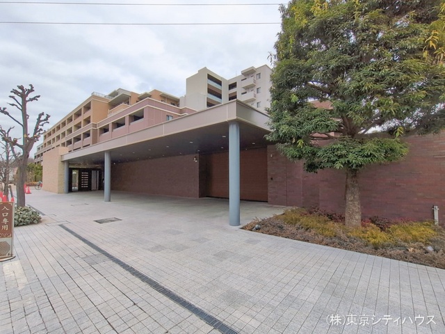 東京都武蔵野市吉祥寺東町3丁目のマンション『吉祥寺レジデンシア』外観写真 2026年2月16日撮影