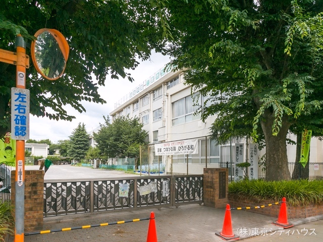 三鷹市立第四小学校