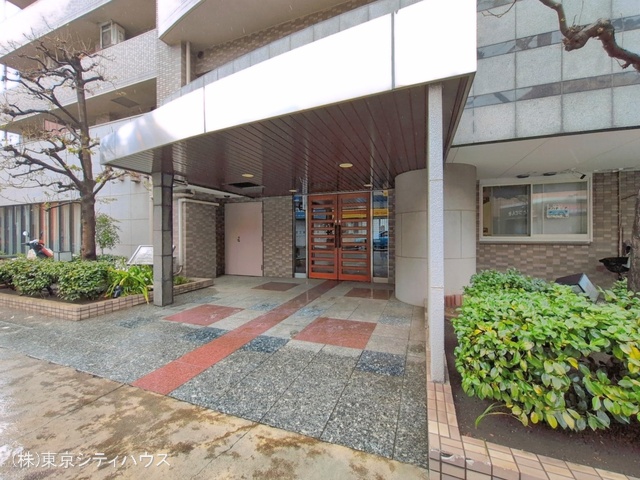 東京都三鷹市新川6丁目のマンション『レクセルマンション吉祥寺南』外観写真 2026年3月25日撮影