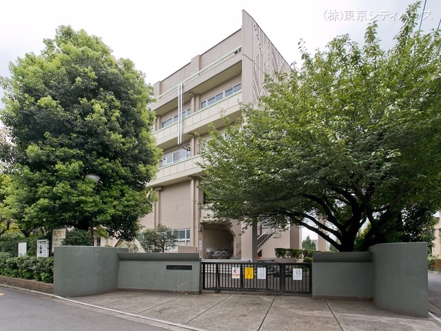 武蔵野市立第六中学校