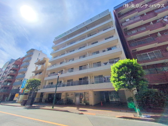 東京都三鷹市下連雀4丁目のマンション『中銀三鷹マンシオン』外観写真 2025年10月7日撮影