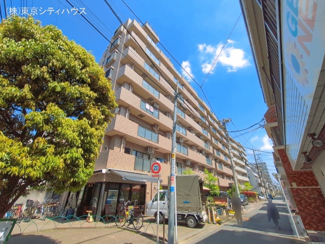 東京都調布市多摩川５丁目のマンション『調布多摩川サニーコート』外観写真 2026年4月19日撮影