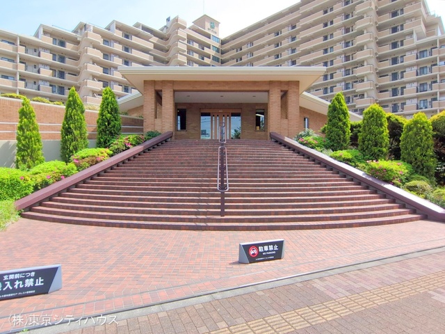 東京都調布市国領町３丁目のマンション『ルネ調布国領モア・クレスト』外観写真 2025年4月21日撮影