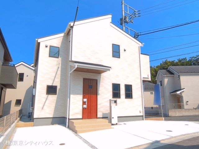 新築戸建て 稲城若葉台第1期 8号棟 外構