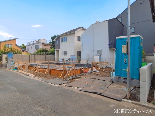 新築戸建て 武蔵野市境南町2期 1号棟 基礎