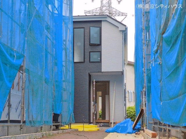 新築戸建て 稲城市坂浜329　7棟 4号棟 外構