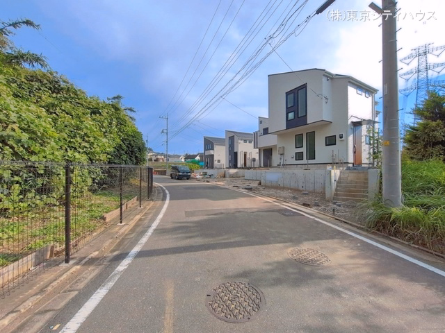 新築戸建て 稲城市坂浜329　7棟 7号棟 外構