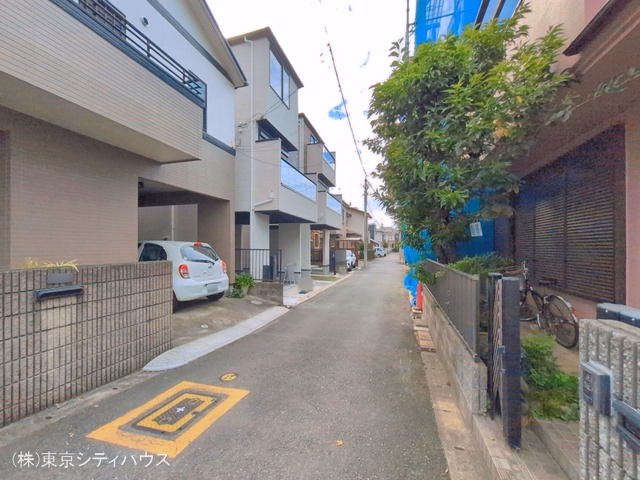 狛江市和泉本町3丁目(戸建)02 完成