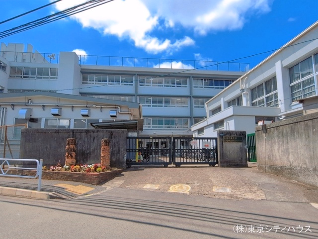 三鷹市立第五小学校