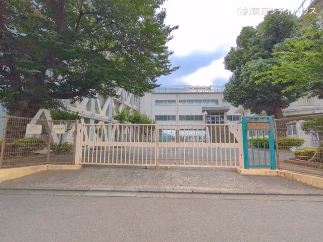 三鷹市立第五中学校