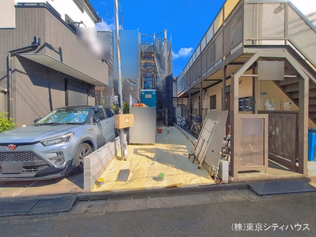 新築戸建て 三鷹市中原129　1棟 1号棟 上棟