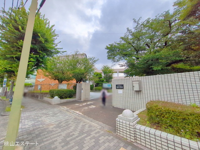 名古屋市立宮中学校　距離1300m