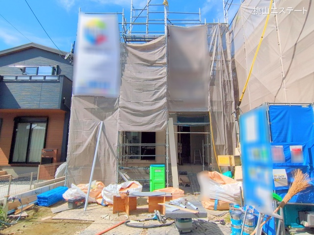 愛知県名古屋市中川区服部４丁目の新築戸建てシート写真 2025年8月6日撮影