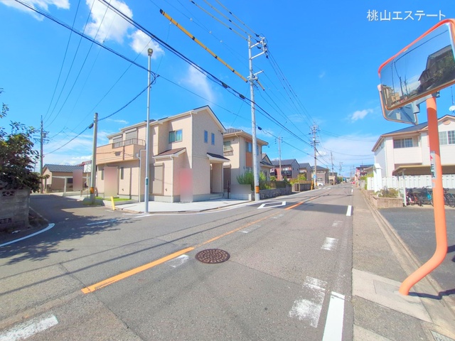 愛知県名古屋市中川区服部４丁目の新築戸建て完成写真 2025年9月29日撮影