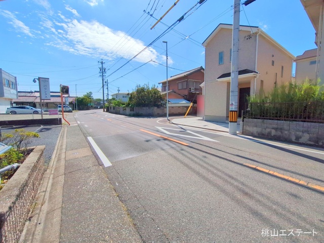 愛知県名古屋市中川区服部４丁目の新築戸建て完成写真 2025年9月29日撮影