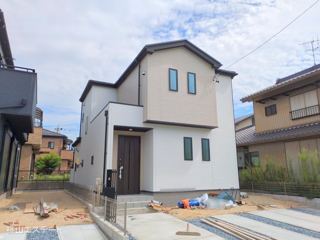愛知県名古屋市中川区下之一色町字松蔭7丁目の新築戸建て外構写真 2025年9月21日撮影