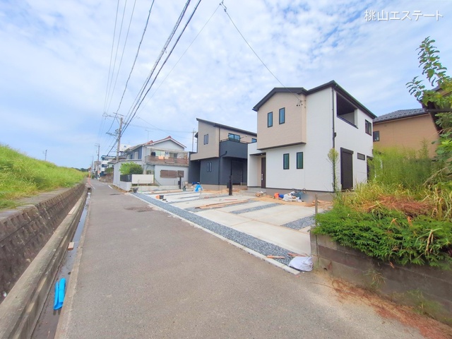 愛知県名古屋市中川区下之一色町字松蔭7丁目の新築戸建て外構写真 2025年9月21日撮影